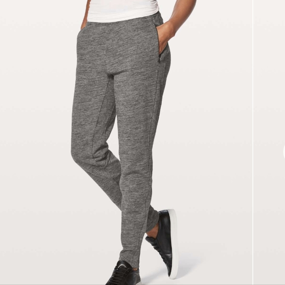lululemon athletica Pants - Lululemon Free to Roam Jogger 29" Grey, Sz 8